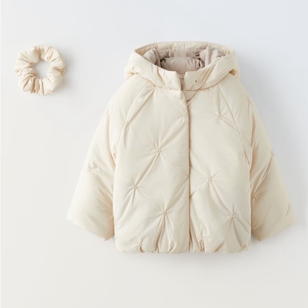 Zara toddler Beige Puffer Jacket with Hood